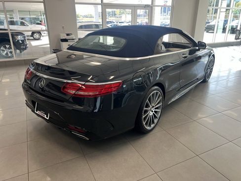 Used 2017 Mercedes-Benz S 550 Cabriolet image 23