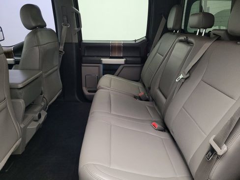 Used 2016 Ford F150 Lariat w/ Trailer Tow Package image 18