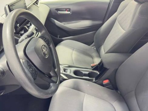 Used 2021 Toyota Corolla LE FWD image 20