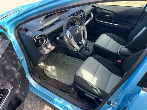 Used 2016 Toyota Prius C Four FWD image 12