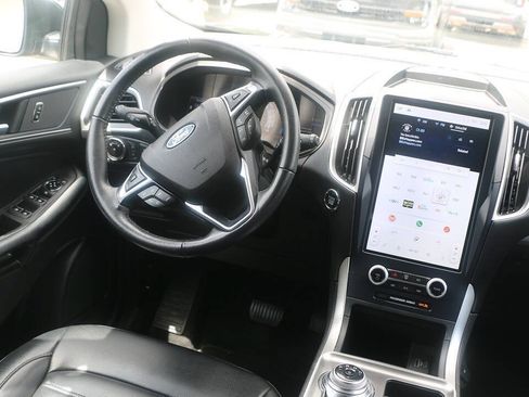 Certified 2023 Ford Edge SEL w/ Convenience Package AWD/4WD image 18