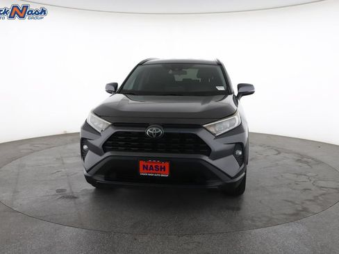 Used 2021 Toyota RAV4 XLE FWD image 4