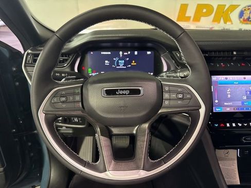 New 2026 Jeep Grand Cherokee L Limited AWD/4WD image 20