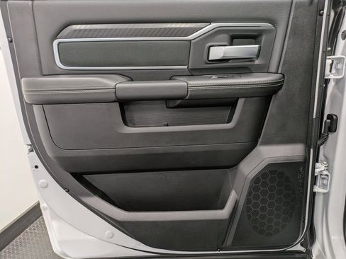 Used 2025 RAM 3500 Big Horn image 22