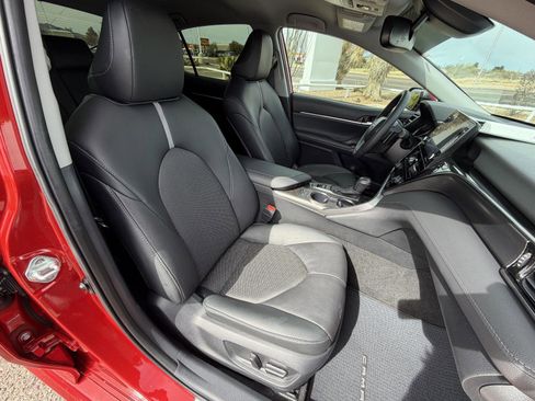 Used 2024 Toyota Camry XSE image 33