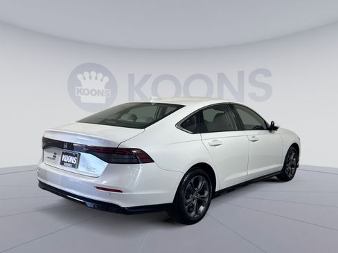 Used 2023 Honda Accord EX-L image 7