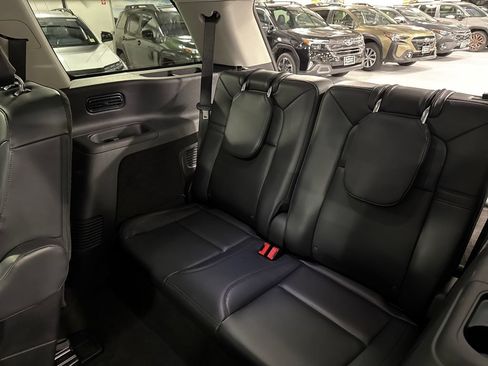 Used 2026 Lincoln Aviator AWD w/ Jet Appearance Package image 26