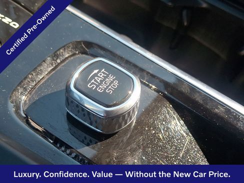 Certified 2025 Volvo XC60 B5 Core AWD/4WD image 24