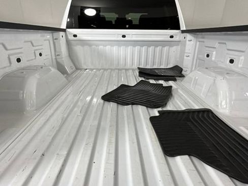 Used 2025 GMC Sierra 1500 Elevation AWD/4WD image 29