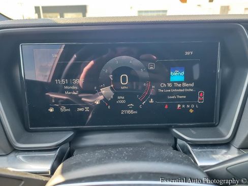 Used 2025 GMC Terrain Elevation image 12