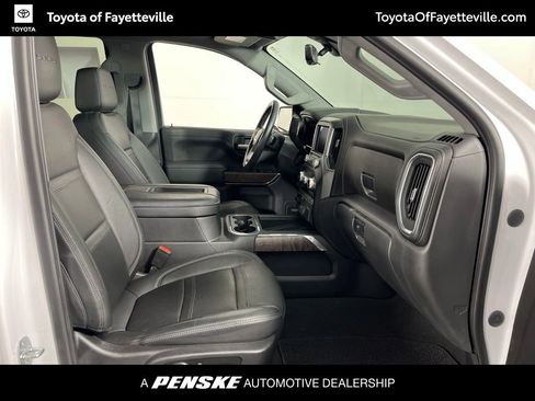 Used 2021 GMC Sierra 1500 Denali w/ Technology Package AWD/4WD image 8