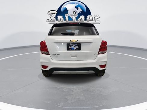 Used 2018 Chevrolet Trax LT w/ LT Convenience Package image 10