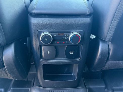 Used 2021 Ford Explorer Platinum w/ Equipment Group 601A AWD/4WD image 40