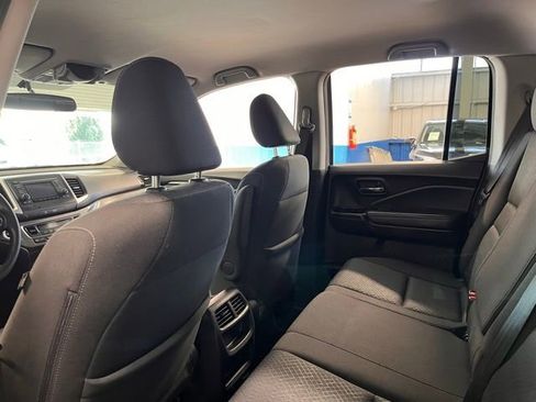 Used 2019 Honda Ridgeline Sport image 19
