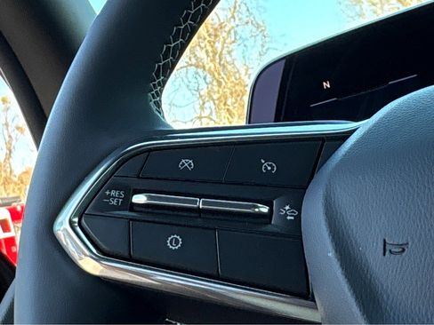 Used 2026 Chevrolet Traverse LT w/ Driver Confidence Package image 14