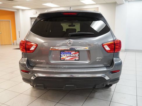 Used 2020 Nissan Pathfinder SV AWD/4WD image 8