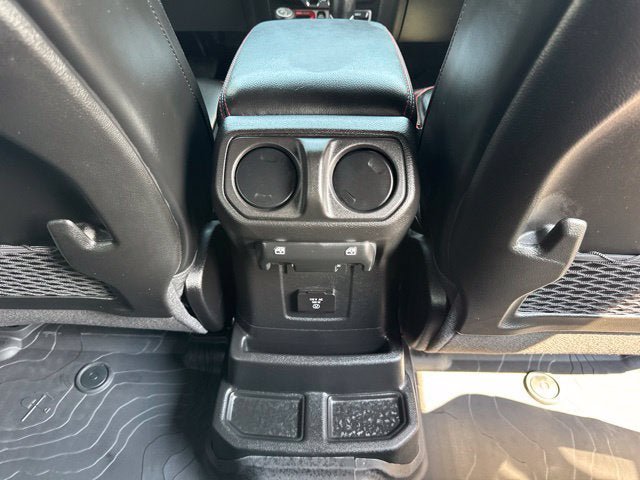 Used 2026 Jeep Wrangler Unlimited Rubicon 392 w/ Quick Order Package 27X Moab AWD/4WD image 23