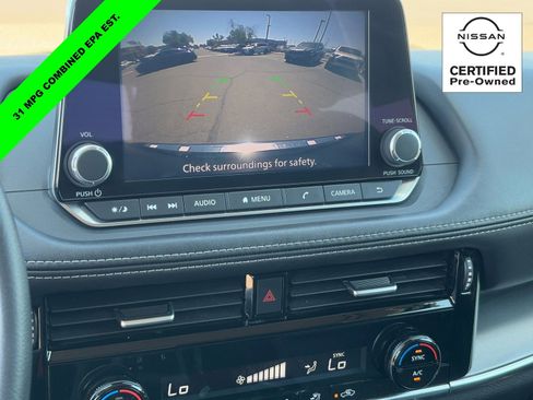 Certified 2022 Nissan Rogue SV AWD/4WD image 23