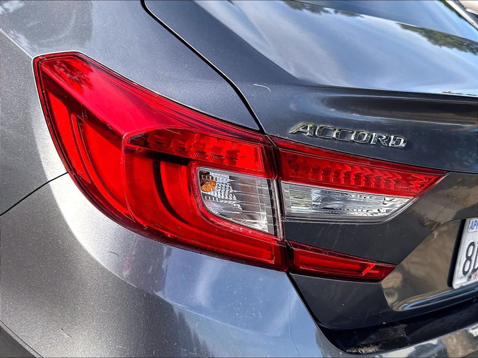 Used 2018 Honda Accord LX image 25
