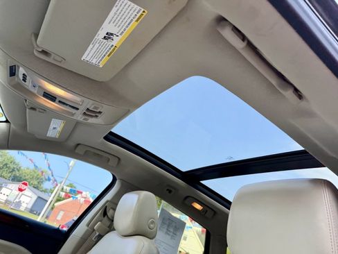 Used 2013 Cadillac SRX Luxury FWD image 19