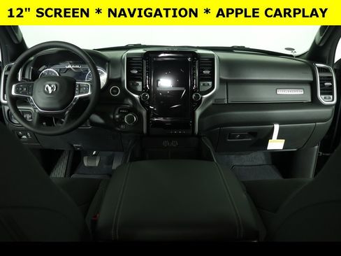 New 2026 RAM 1500 4x4 Crew Cab image 7