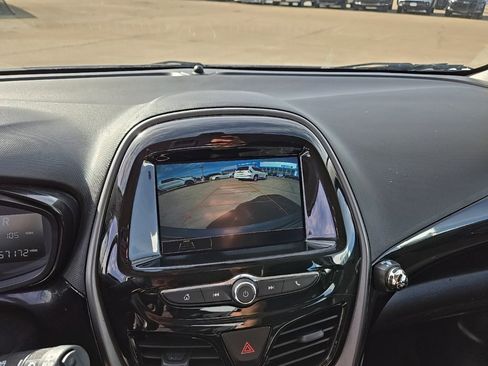 Used 2021 Chevrolet Spark LT image 26