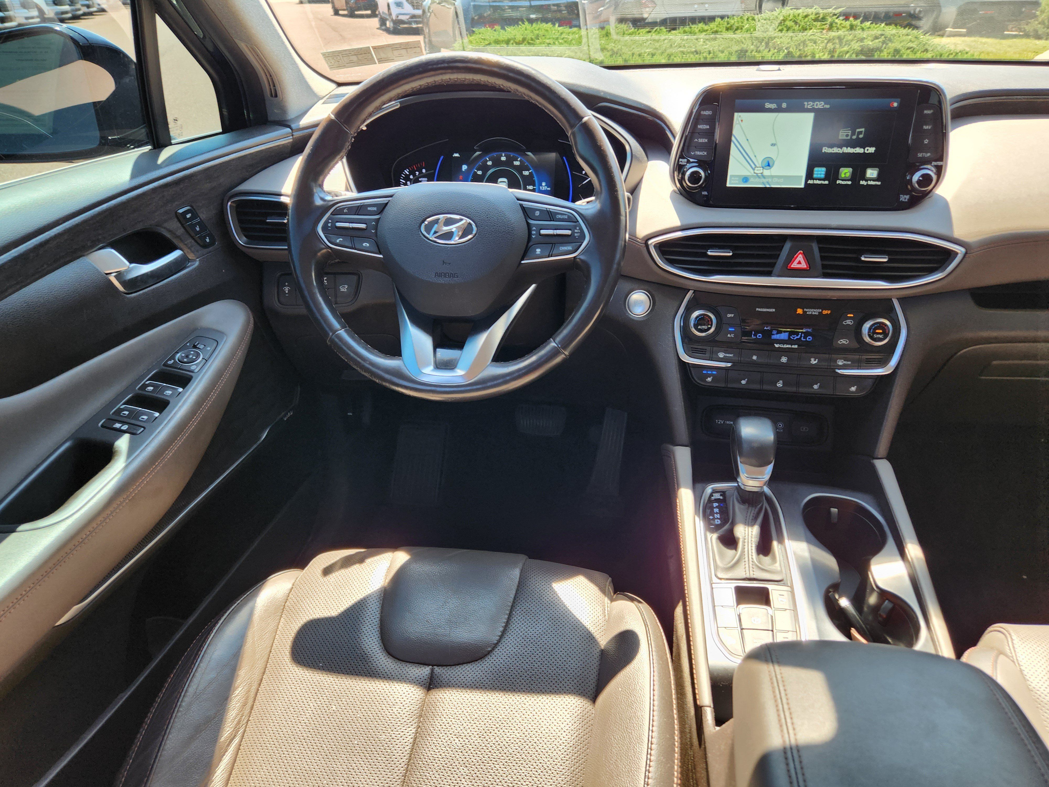Used 2020 Hyundai Santa Fe Limited AWD/4WD image 13