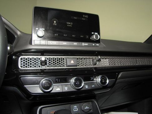 Certified 2024 Honda Civic Sport image 7