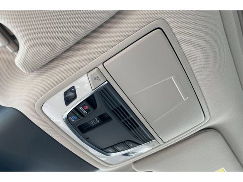Certified 2025 Acura TLX w/ Technology Package FWD image 22