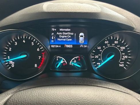 Used 2017 Ford Escape SE FWD image 29