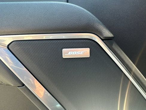 Used 2022 GMC Sierra 1500 SLT AWD/4WD image 14
