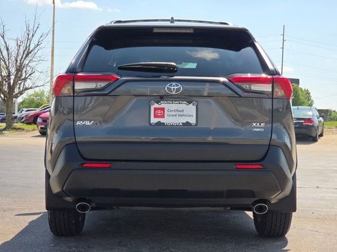 Used 2025 Toyota RAV4 XLE AWD/4WD image 24