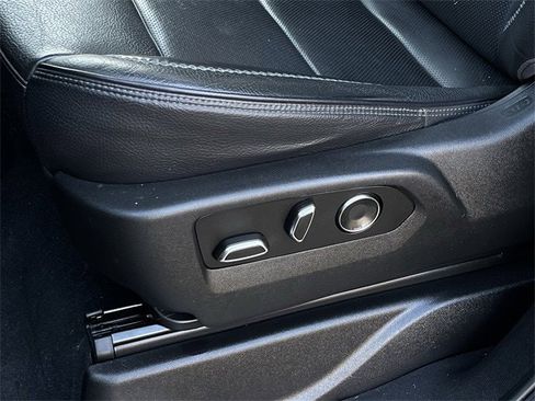 Used 2023 GMC Yukon XL Denali w/ LPO, Floor Liner Package image 29