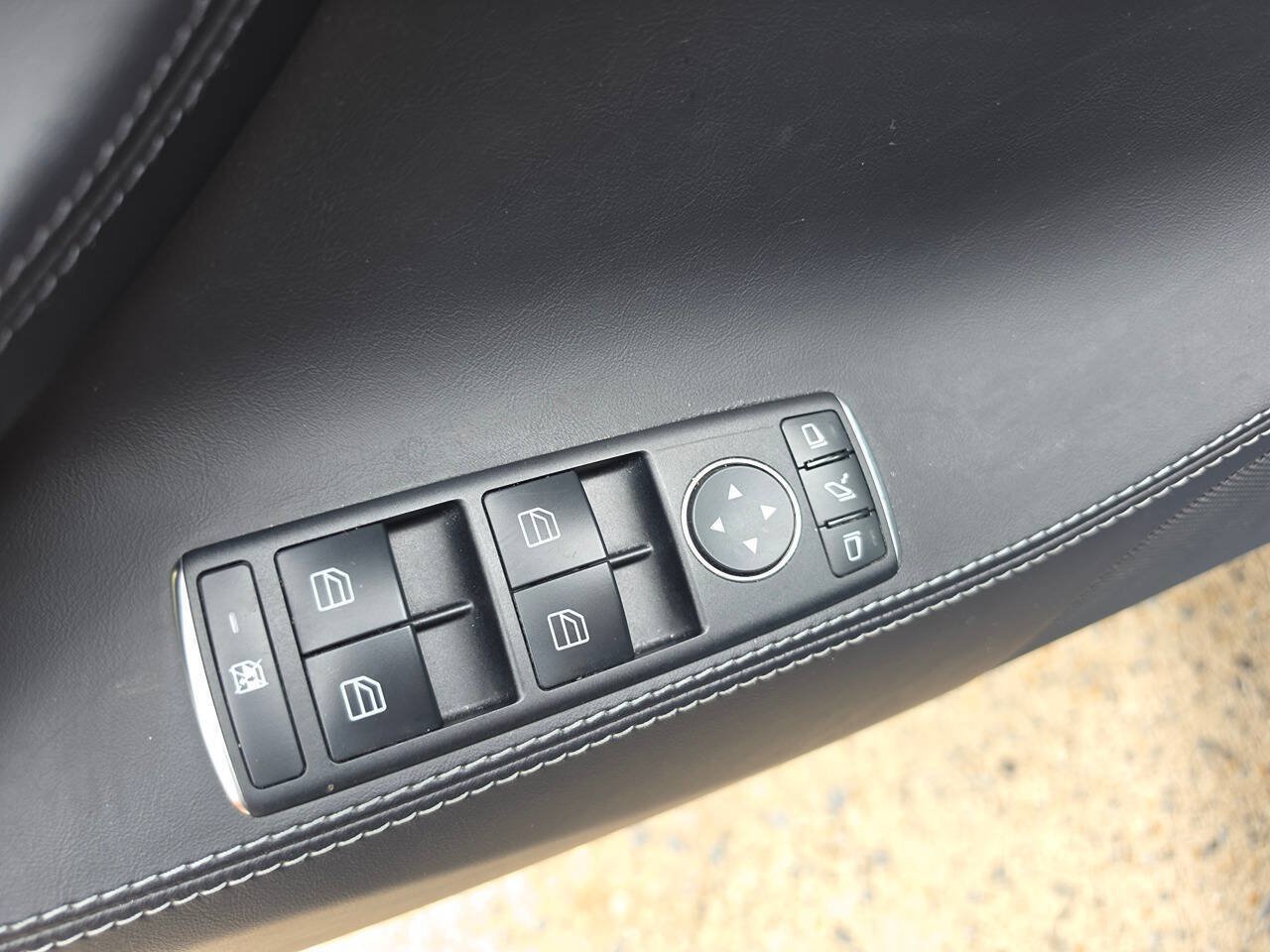 Used 2018 Tesla Model S 100D AWD/4WD image 8