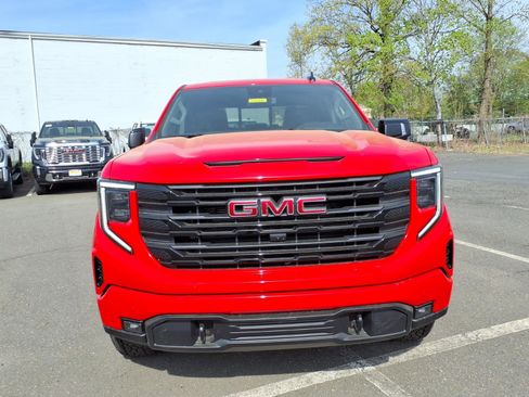 New 2026 GMC Sierra 1500 Elevation w/ Elevation Premium Package AWD/4WD image 2