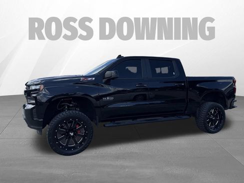 Used 2021 Chevrolet Silverado 1500 RST w/ Texas Edition Plus AWD/4WD image 2
