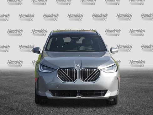 Certified 2025 BMW X3 xDrive30 w/ Premium Package AWD/4WD image 3