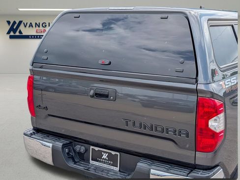 Used 2020 Toyota Tundra SR5 w/ SR5 Upgrade Package AWD/4WD image 8