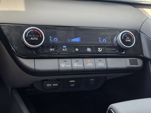 Certified 2026 Hyundai Elantra Sport FWD image 22