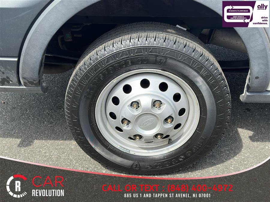 Used 2022 Ford Transit 250 148 High Roof AWD image 17