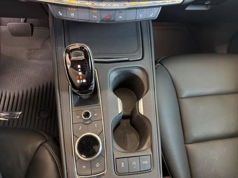 Certified 2023 Cadillac XT4 Premium Luxury w/ Technology Package FWD image 10