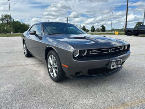 Used 2023 Dodge Challenger SXT AWD/4WD image 7