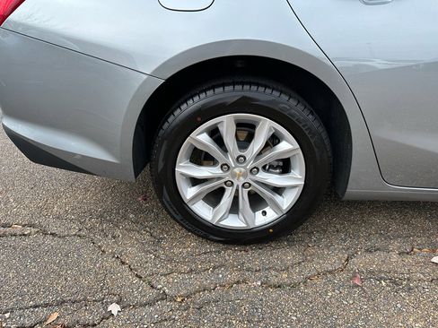 Used 2024 Chevrolet Malibu LT image 5