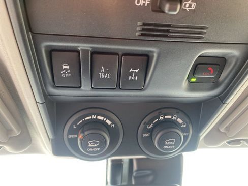 Used 2024 Toyota 4Runner TRD Off-Road image 22