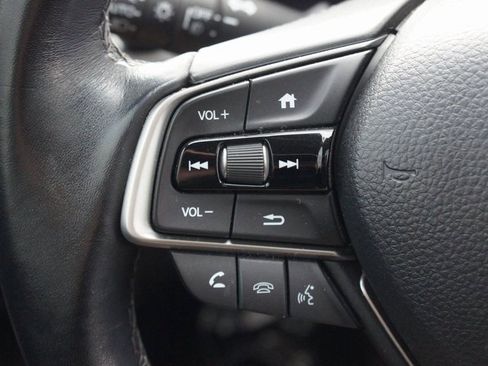 Used 2021 Honda Accord EX-L image 10