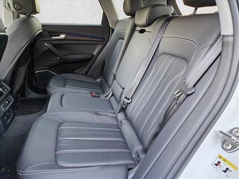 Used 2025 Audi Q5 2.0T Premium Plus image 18