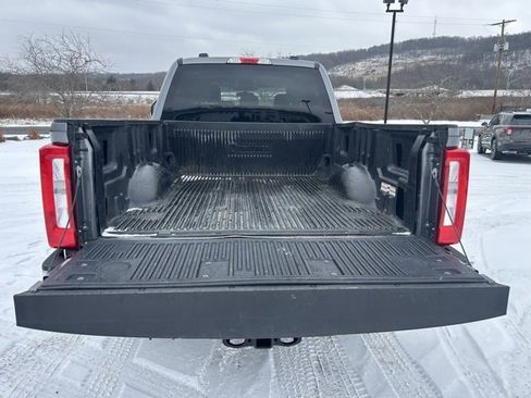 Used 2024 Ford F250 XLT image 5