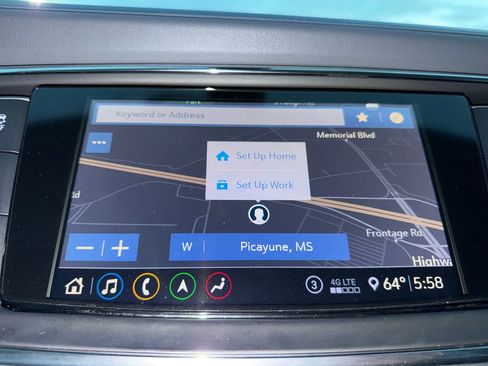 Used 2020 Buick Enclave Essence w/ Sound and Sites Package image 21