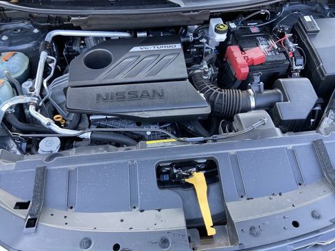Used 2023 Nissan Rogue SV FWD image 31