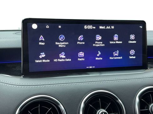 Used 2023 Kia Stinger GT2 image 27